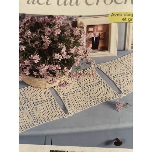 Burda Spécial Filet Au Crochet E 857.
