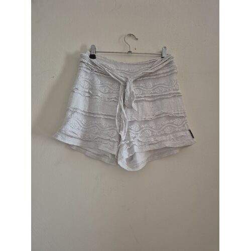 Short Blanc Du Nil Taille 38 /40