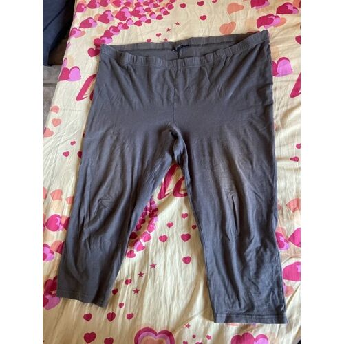 Pantacourt Kaki Taille 50/52