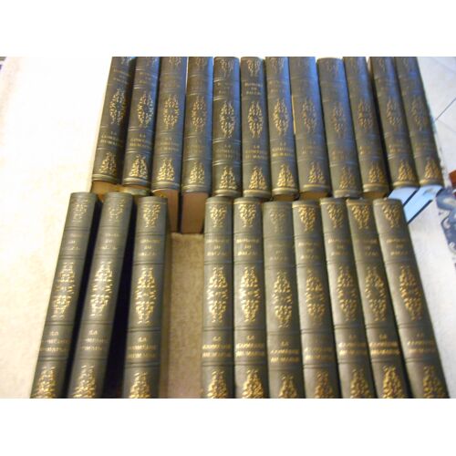Lot De 22 Livres La Comedie Humaine D'Honoré De Balzac