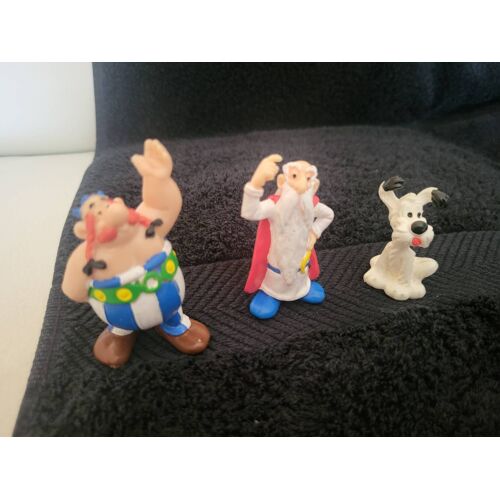 Lot De 3 Figurines "Astérix" Marque Ancel 1982