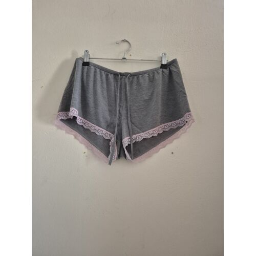 Short Undiz Taille M