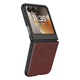 Coque pour Motorola Razr 70 Effet Cuir Croco avec Écran Externe Dégagé Marron