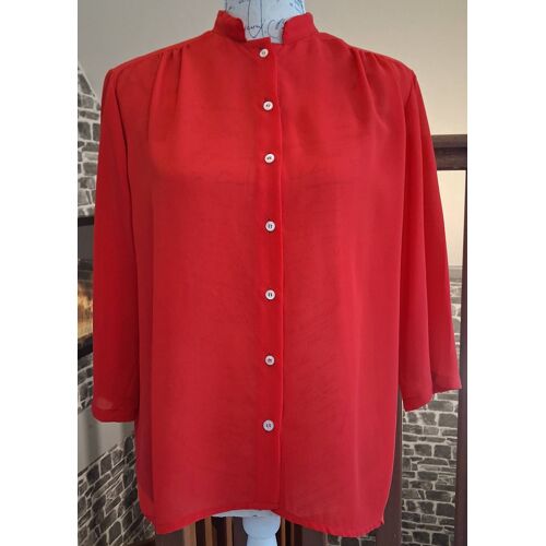 Blouse Fluide Rouge Transparente Boutonnée
