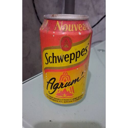 Canette Schweppes
