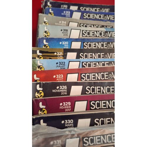 Lot De 29 Magazines Science Et Vie Junior 9 Hors Séries Et 19 Numéros Entre 2015 Et 2019