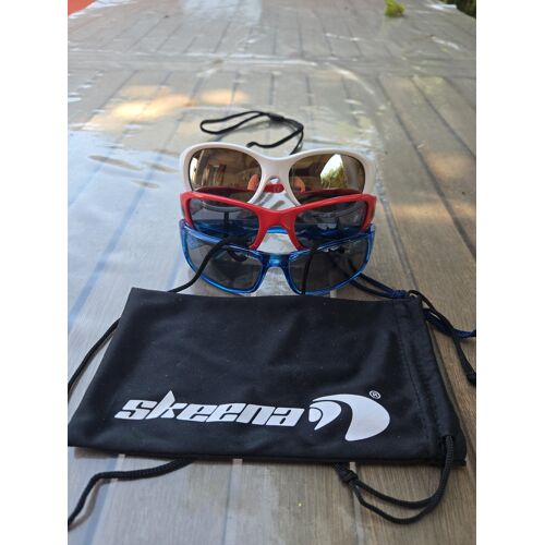 Lot De 3 Lunettes De Soleil Enfant – Cat. 3 & 4 – Avengers / Spiderman – Très Bon État