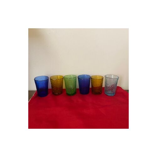 Verres À Porto De La Verrerie De Biot. Couleurs Variées. 8 Cm De Hauteur Et 5,5 Cm De Diamètre. Taille Approximative Car Ils Sont Tous Un Peu Différents. Vintage Des Années 70'S.