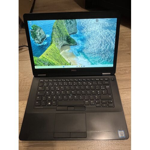 Ordinateur Portable DELL Latitude E5470 Ecran 14 Pouces 16 Go RAM SSD 256 Go Windows 11