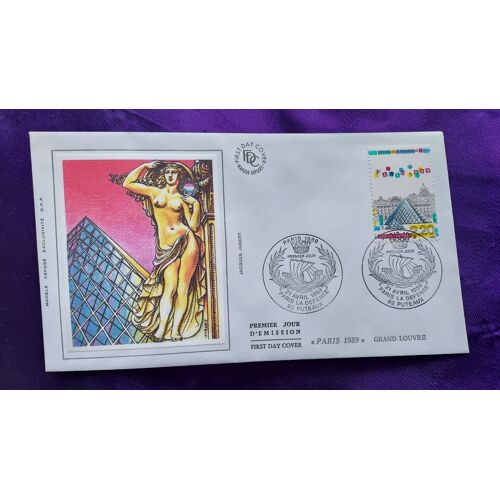 Enveloppe Premier Jour Paris 1989 Grand Louvre Timbre 2.20 Fr Illustration Soie 9.3 X 16 Cm 92 Puteaux