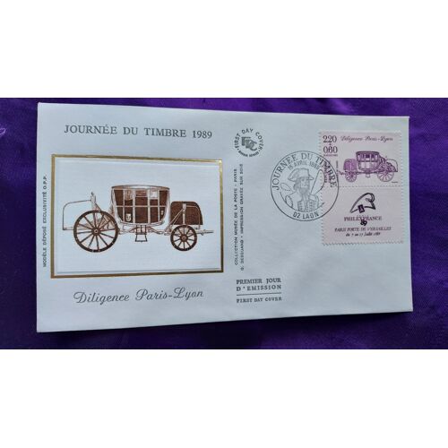 Enveloppe Premier Jour Journée Du Timbre 1989 Diligence Paris Lyon 02 Laon 15 Avril 1989 Timbre 2.20 + 0.60 Fr Illustration Soie 9.3 X 16 Cm