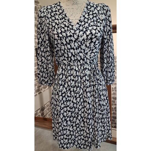 Robe Portefeuille Légère Fleurie Plissée