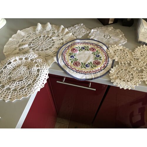 6 Napperons Crochets Anciens