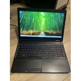 Ordinateur Portable DELL Precision 3520 Ecran 15.6 Pouces 16 Go RAM SSD 256 Go Carte Graphique NVIDIA Quadro M620 Windows 11