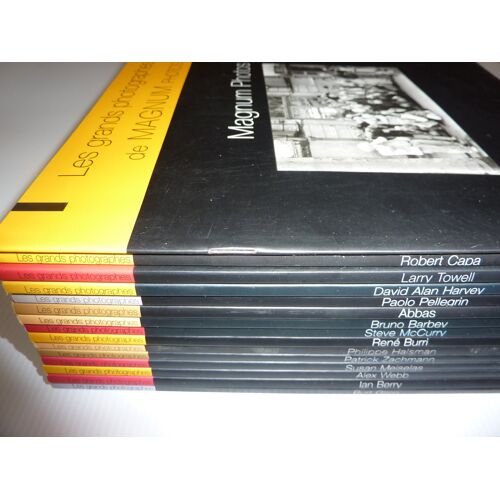 Les Grands Photographes De Magnum Photos. Hachette. Quinze Numéros De La Série.