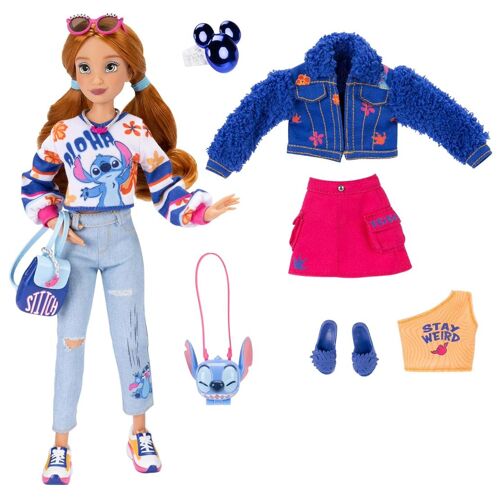Disney ily 4EVER Poupée mode Stitch aux cheveux roux, 30 cm/11,5" de hauteur, avec 13 points d'articulation, deux tenues complètes à mixer et assortir, et une bague Mickey scintillante pour toi !