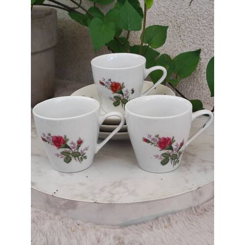 Ensemble De Tasses Et Sous-Tasses Fleuris En Porcelaine