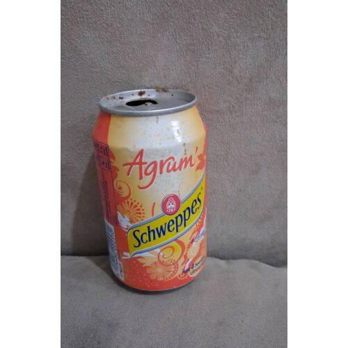 Canette Schweppes