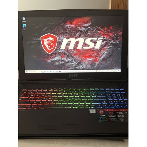 MSI GP62MVR 7RFX-1058FR Leopard Pro