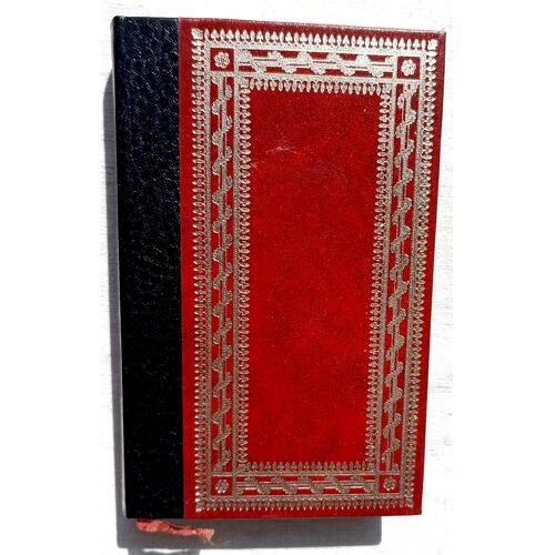 Walter Scott / Charles Dickens, Histoires Fantastiques, Editions Famot, 1974, Contient : Le Miroir De Ma Tante Marguerite / La Veuve Des Highlands / Le Treizième Juré / L'Arbre De Noël...
