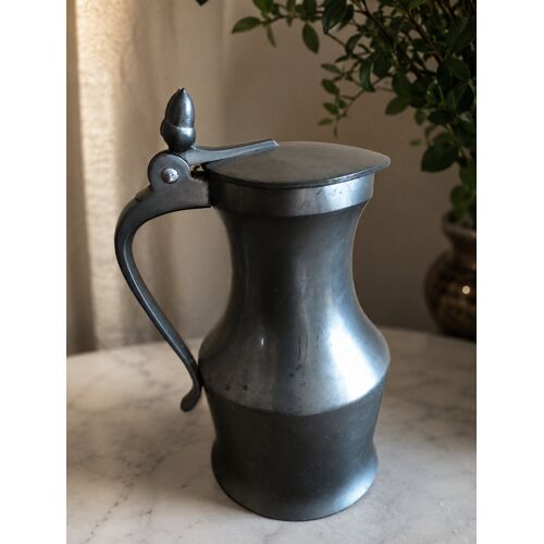 🌿 Magnifique Pichet / Vase en Étain – Les Étains du Manoir Paris – Parfait État 🌿