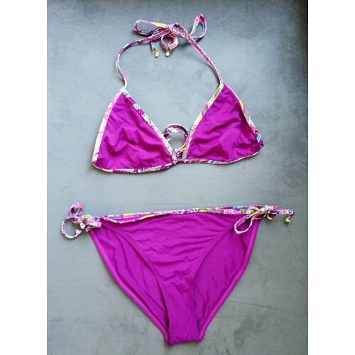 Maillot De Bain Violet Deux Pièces. 2 Pièces. Bikini. Taille 40 / 42