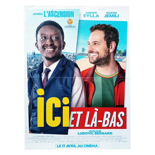 Ici Et Là-Bas - Véritable Affiche De Cinéma Pliée - Format 40x60 Cm - De Ludovic Bernard Avec Ahmed Sylla, Hakim Jemili, Hugo Becker, Etienne Guillou-Kervern, Ibrahima Ba - 2024