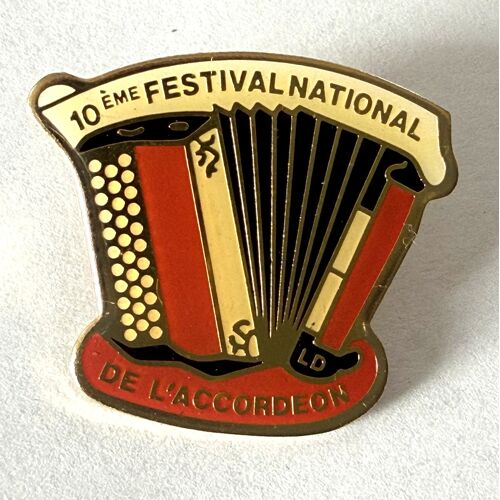 Pins 10ème Festival National De L'Accordeon