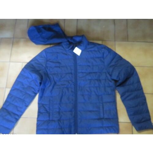 Anorak Bleu Avec Pochette De Rangement Taille L