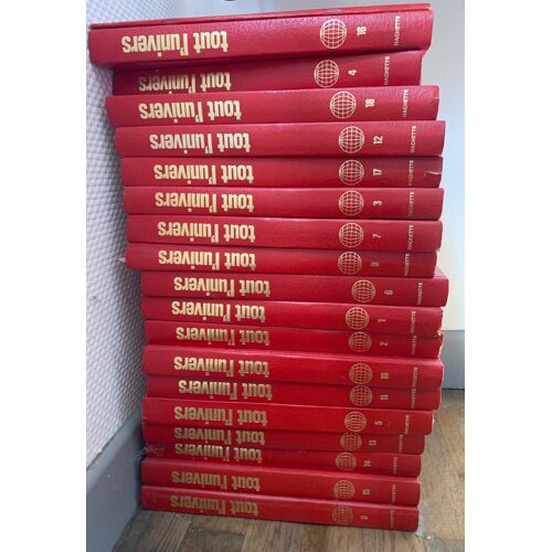 Encyclopédie Tout L'Univers Hachette 1975, Collection Complète 18 Volumes Illustrés En Couleurs En Français + Index Général, Reliures Rouges.