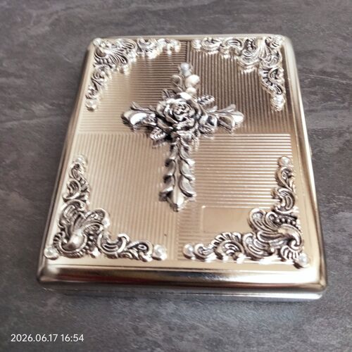 Magnifique etui pour cigarettes metal