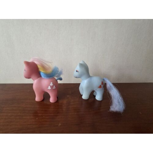 Lot De 2 Figurines Type My Little Pony ¿ Bleu & Rose ¿ Cloches Sur Le Flanc