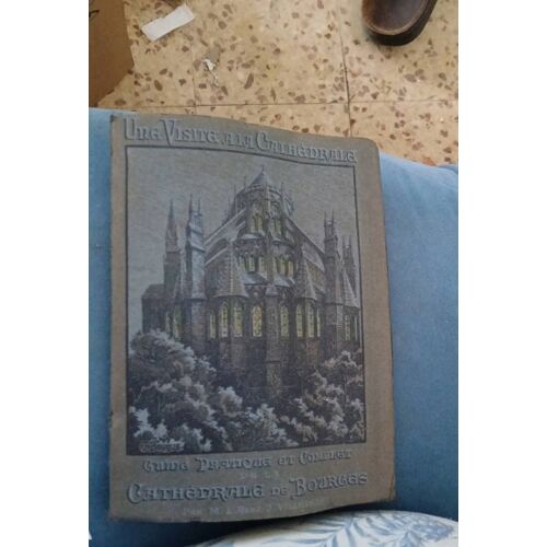 Une Visite A La Cathédrale