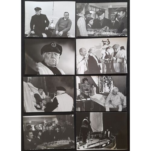 Jean Gabin * Le Drapeau Noir Flotte Sur La Marmite * Michel Audiard - Film 1971 - 8 Photos Originales Argentiques De Tournage De Cinéma * 8 Affiches 12x18cm - Ginette Leclerc ; Eric Damain