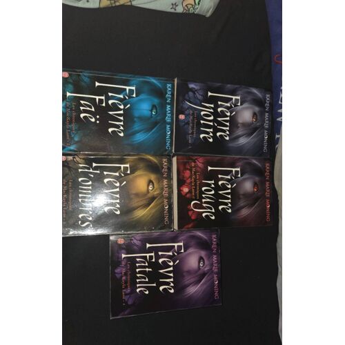 Lot : Les Chroniques De Mackayla Lane
