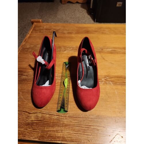 Chaussures Femme Talons Pointure 37 - Réf Chss20 - Beauté Qualité Prix