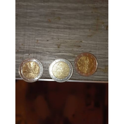 Bonjour Je Vend Beaucoup De Pièces De 2 Euros Qui Je Collectionne Quelques Années, Aucune Idée Si C'Est Le Pièce Rare Ou Pas