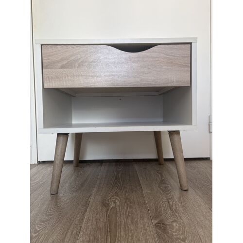Table de nuit