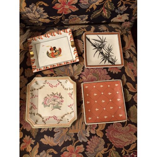 Vide grenier ( Étain, porcelaines, faiences,tablebasse )