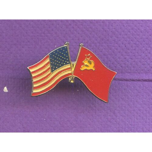 Rare Pins Drapeau Usa Urss Russie A831