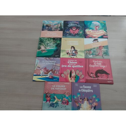 Lot De 11 Livres Enfants, (3)
