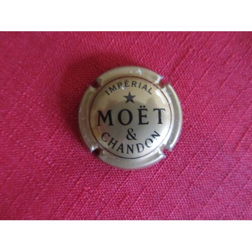 Capsule De Champagne Moët Et Chandon