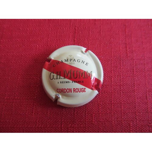 Capsule De Champagne G. H. Mumm "Cordon Rouge"