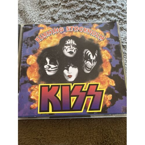 Kiss…. Burning Stockholm.. 2 Cd Live Stockholm 1996….