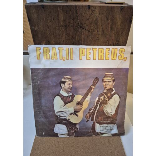 Vinyles 33 Tours "Frat,Ii Petreus"