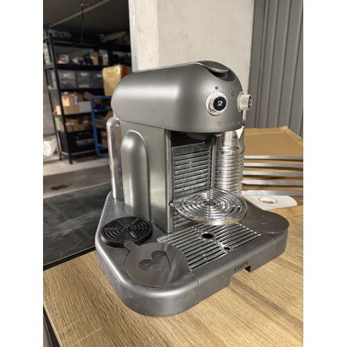 Machine à café Nespresso KRUPS