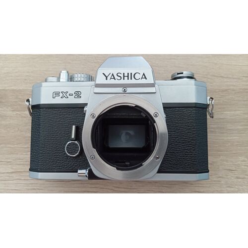 Yashica Fx-2