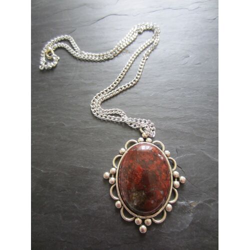 Collier Avec Pendentif En Agate Marron