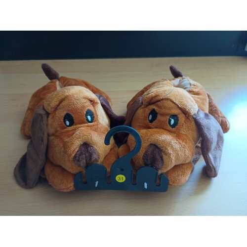 Chaussons En Forme De Chiens