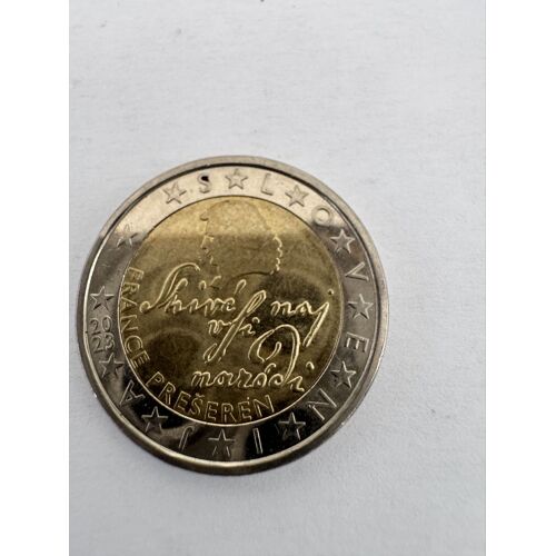 Magnifique Pièce Rare Avec Défaut De Fabrication 2€ De Slovénie 